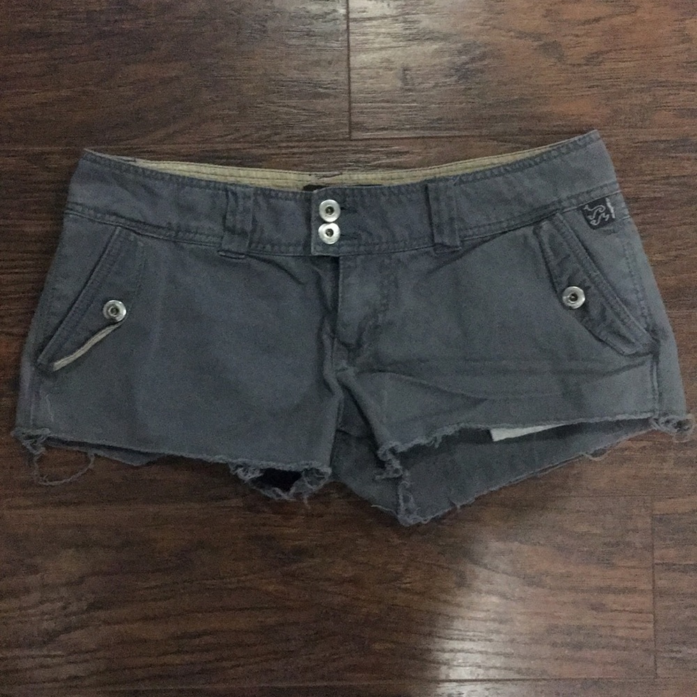 Billabong cut off shorts